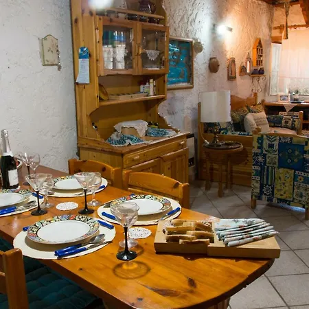 Casa Mina Holiday home *